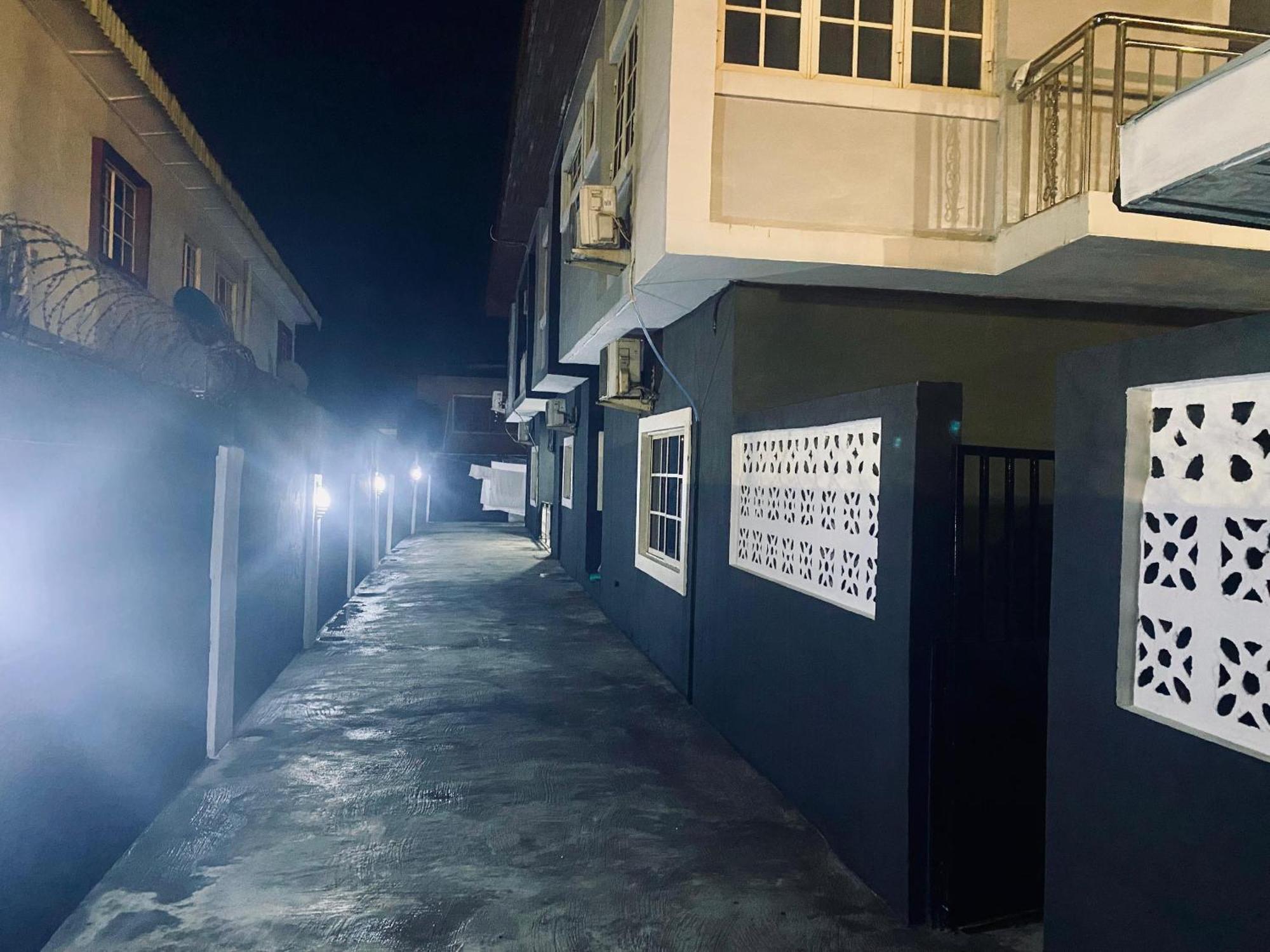 Haute Aparthotel Ikeja Exterior photo